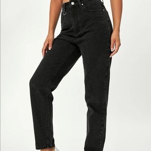 Black Mom jeans